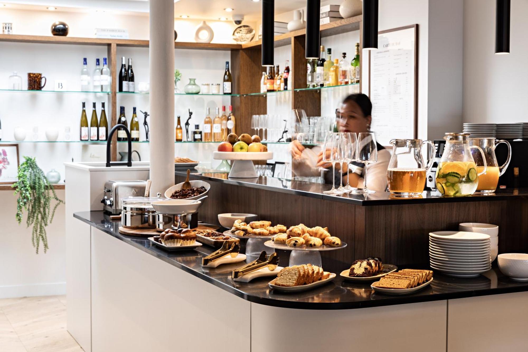 Western Premier The Blake Gare Saint Lazare Hotel 4*