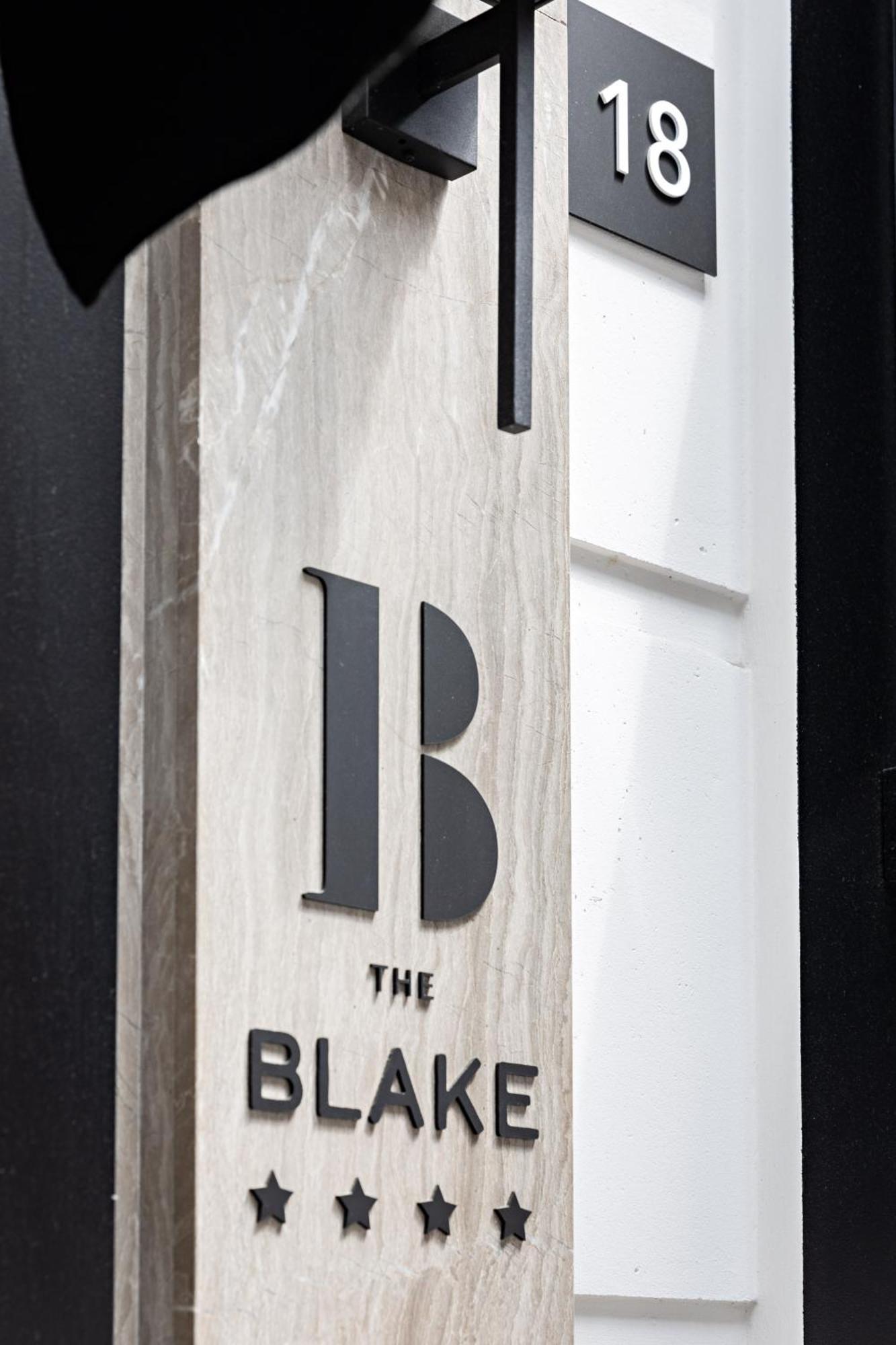 Western Premier The Blake Gare Saint Lazare 4*